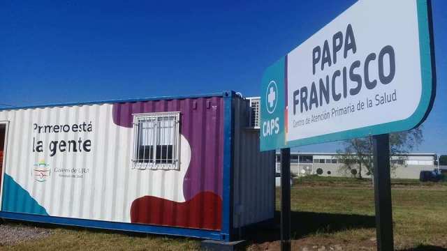 Calilegua-Papa-Francisco-Caps-Intendente-2