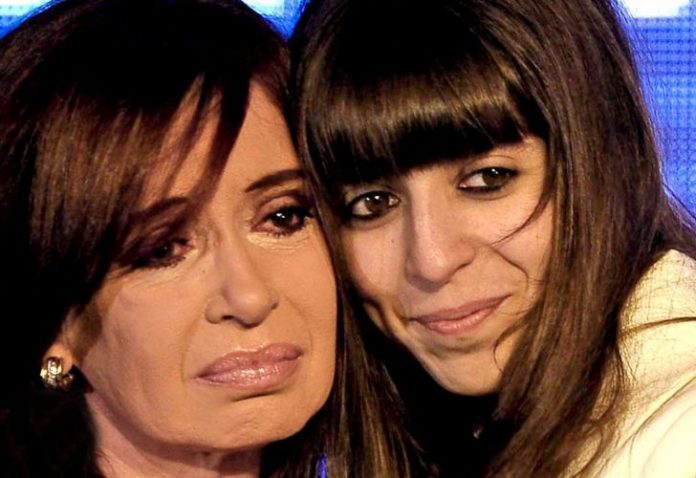 cristina-y-florencia-kirchner-video-twitter-649440