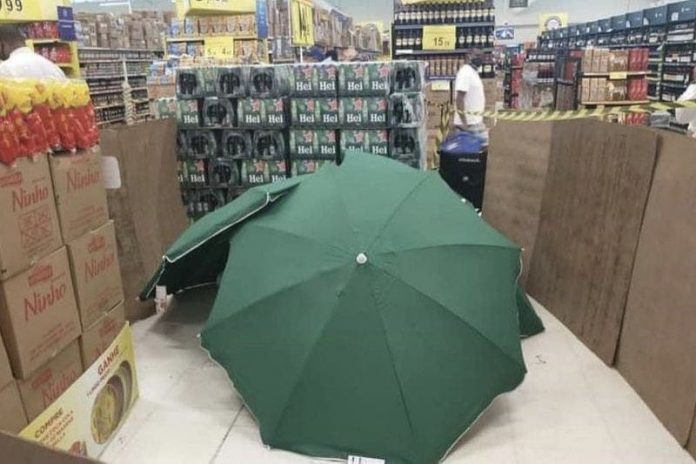 CARREFOUR