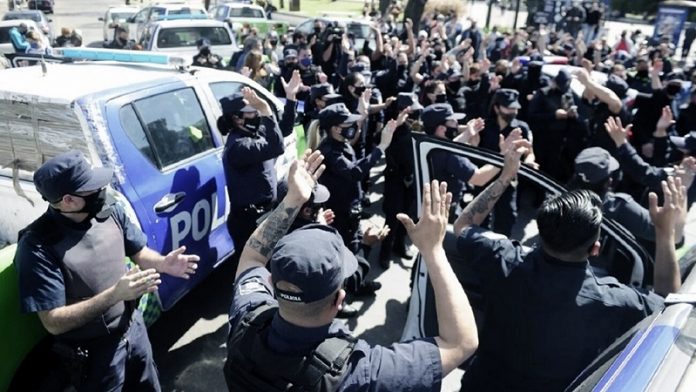 Policia-bonaerense-protesta-de-septiembre-2020