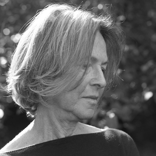 LOUISE GLÜCK