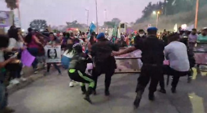 Represión 1