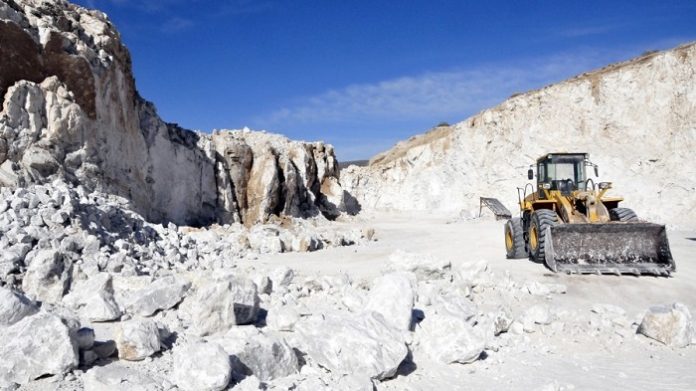Minería