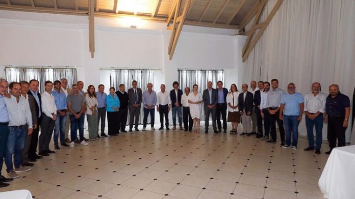 MESA POLITICA FDT