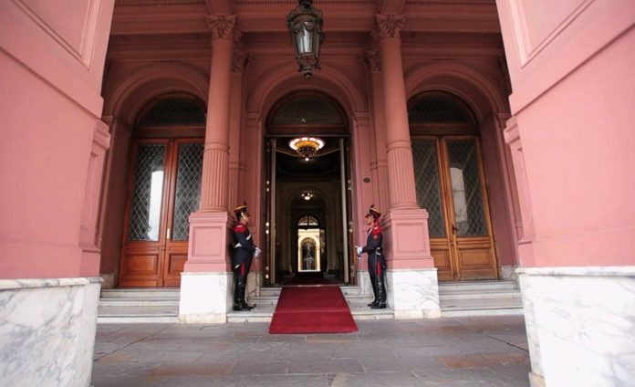 CASA ROSADA
